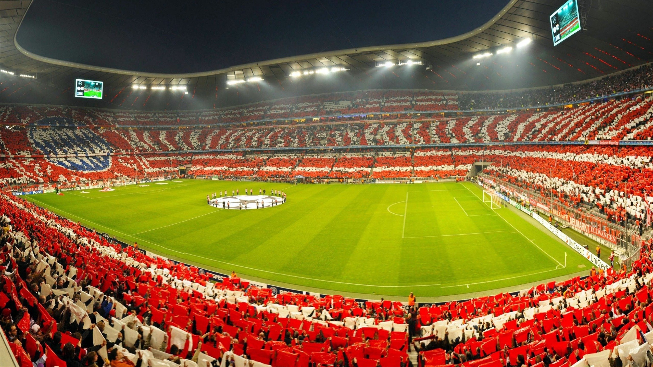 传奇“中场指挥官”揭秘:他们的战术艺术,传奇中场全集